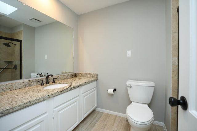 5370 Brownway Street D33, Houston, TX 77056