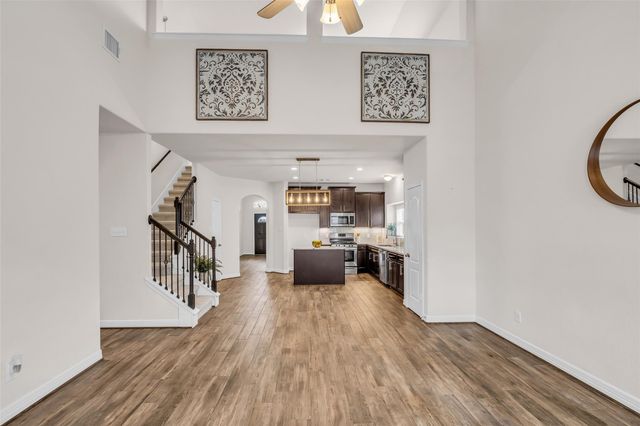 2326 Sandlewood Trail Lane, Houston, TX 77014