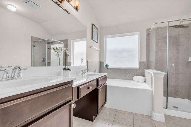 2326 Sandlewood Trail Lane, Houston, TX 77014