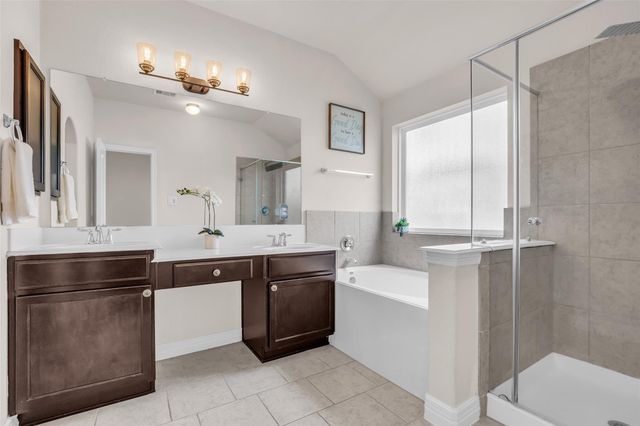 2326 Sandlewood Trail Lane, Houston, TX 77014