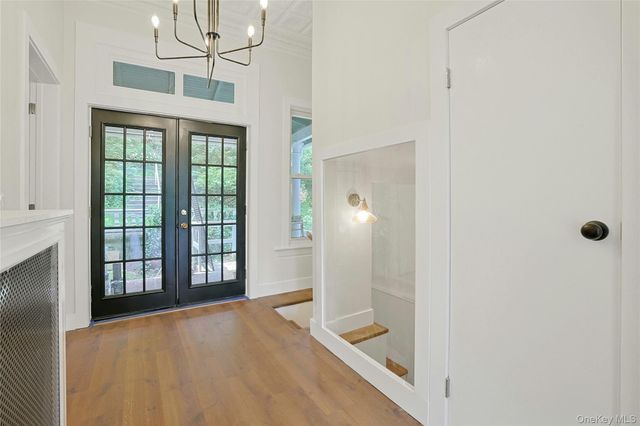 12 Shadyside Avenue, Nyack, NY 10960