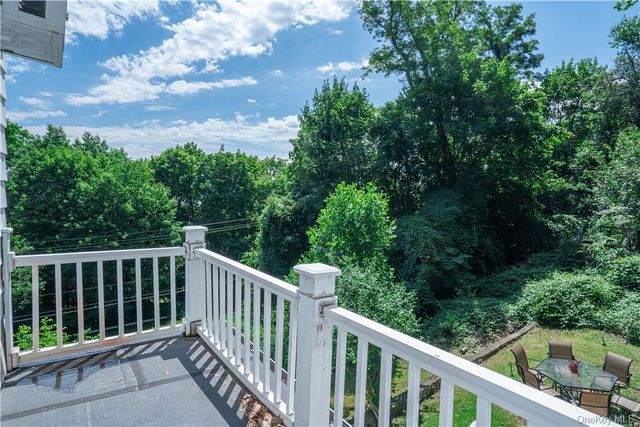 12 Shadyside Avenue, Nyack, NY 10960