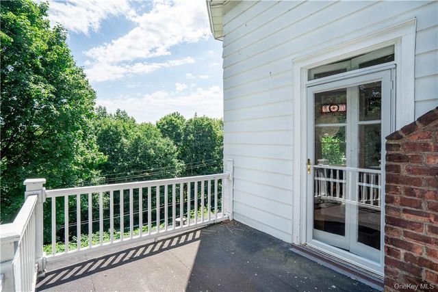 12 Shadyside Avenue, Nyack, NY 10960