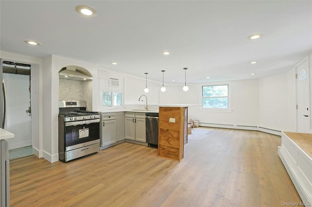 12 Shadyside Avenue, Nyack, NY 10960