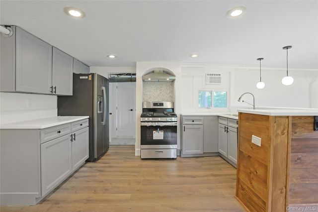 12 Shadyside Avenue, Nyack, NY 10960