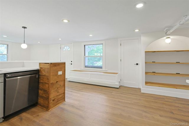 12 Shadyside Avenue, Nyack, NY 10960