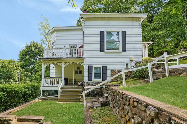 12 Shadyside Avenue, Nyack, NY 10960
