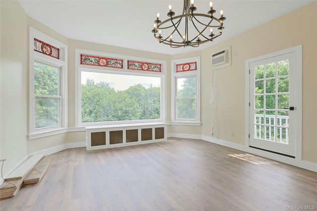 12 Shadyside Avenue, Nyack, NY 10960