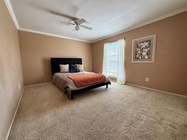 10183 Beekman Place Drive, Houston, TX 77043