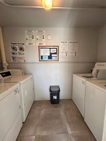 2430 NE 135th St 201, North Miami, FL 33181