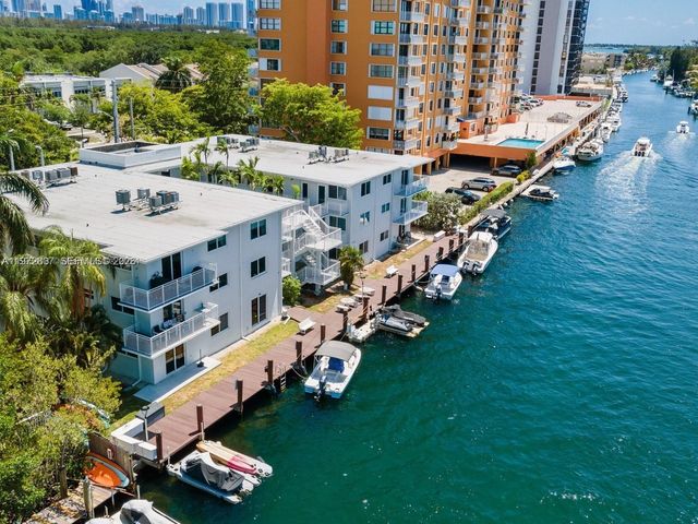 2430 NE 135th St 201, North Miami, FL 33181