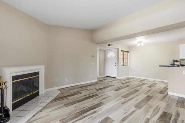3110 Sello Ln 70, Carlsbad, CA 92009