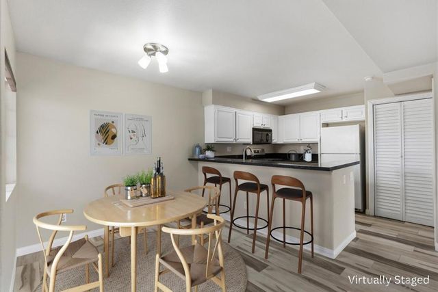 3110 Sello Ln 70, Carlsbad, CA 92009