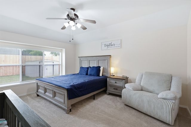 1002 Zachary Drive, Arlington, TX 76002