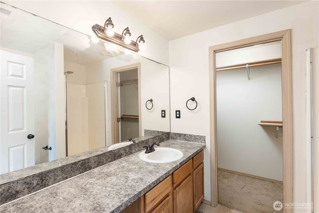 2890 Copper Creek Drive SE, Port Orchard, WA 98366