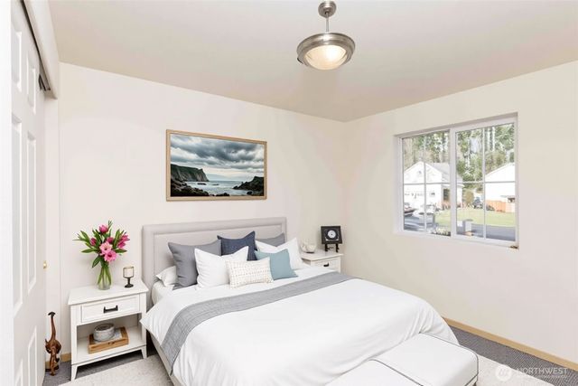 2890 Copper Creek Drive SE, Port Orchard, WA 98366