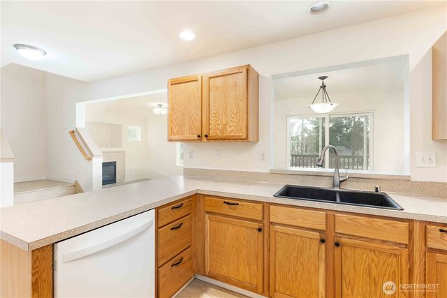 2890 Copper Creek Drive SE, Port Orchard, WA 98366