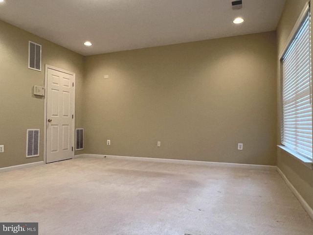 13416 FOUNTAIN CLUB DR, Germantown, MD 20874