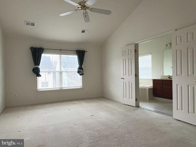 13416 FOUNTAIN CLUB DR, Germantown, MD 20874