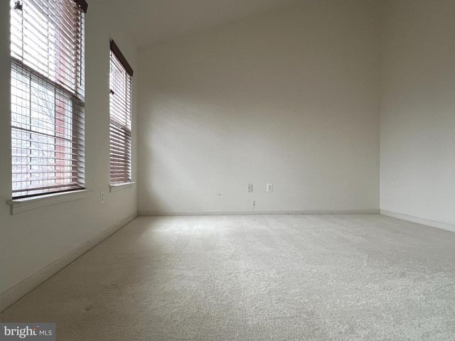 13416 FOUNTAIN CLUB DR, Germantown, MD 20874