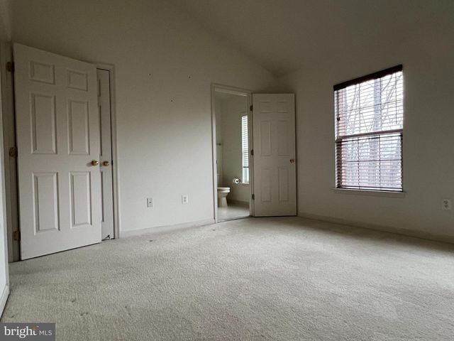 13416 FOUNTAIN CLUB DR, Germantown, MD 20874