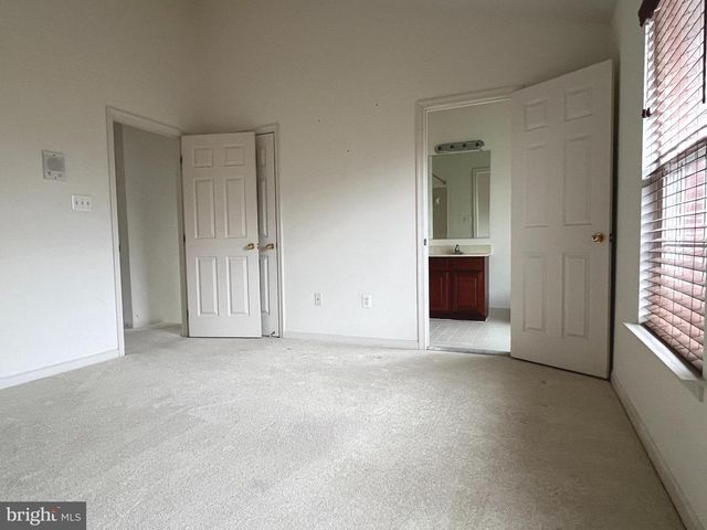 13416 FOUNTAIN CLUB DR, Germantown, MD 20874