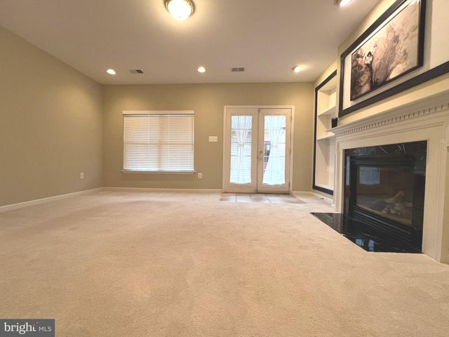 13416 FOUNTAIN CLUB DR, Germantown, MD 20874