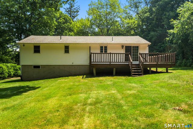 19 Crestwood Drive, Wolcott, CT 06716