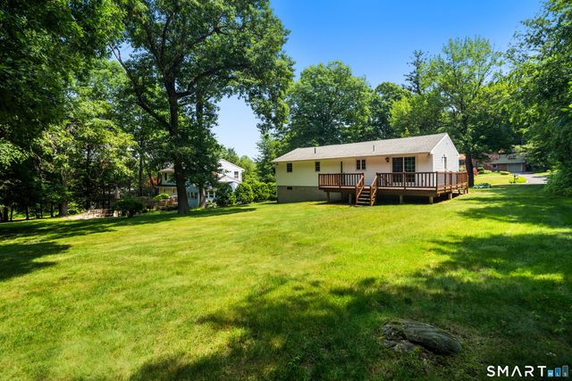 19 Crestwood Drive, Wolcott, CT 06716