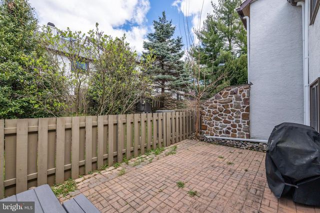 114 PINECREST LN, King Of Prussia, PA 19406