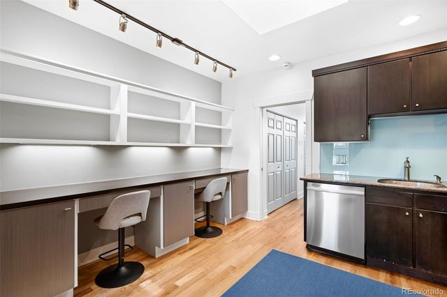 3059 Curtis Street, Denver, CO 80205