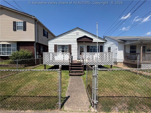 447 19th Street, Dunbar, WV 25064