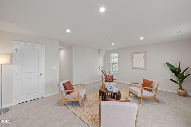 6621 Pathfinder Way, Raleigh, NC 27616