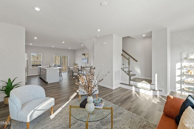 6621 Pathfinder Way, Raleigh, NC 27616