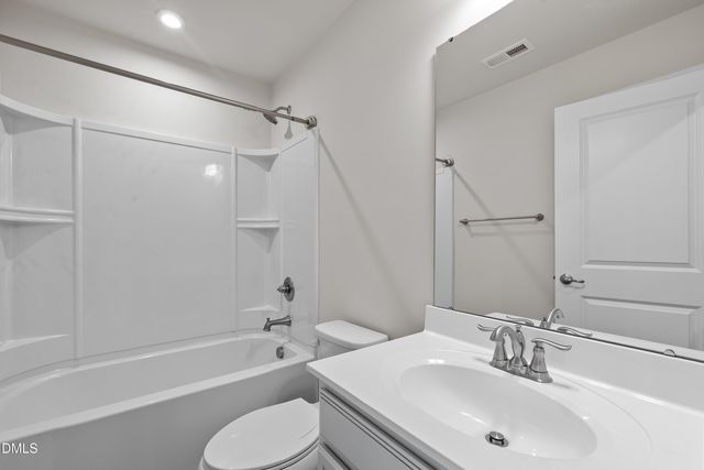 6621 Pathfinder Way, Raleigh, NC 27616