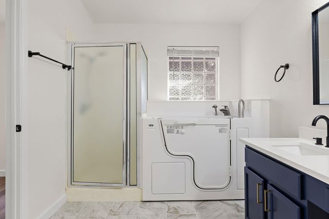 3219 Arroyo Bluff LN, Round Rock, TX 78681