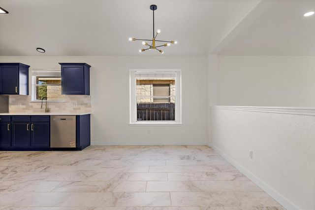 3219 Arroyo Bluff LN, Round Rock, TX 78681