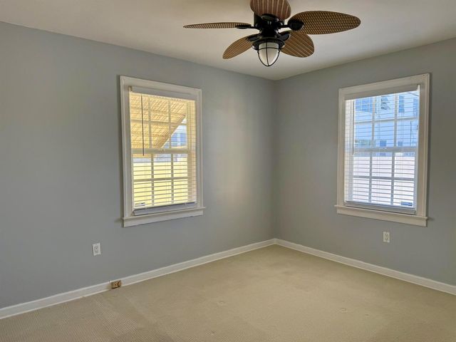 411 3rd Avenue N, Lake Worth Beach, FL 33460