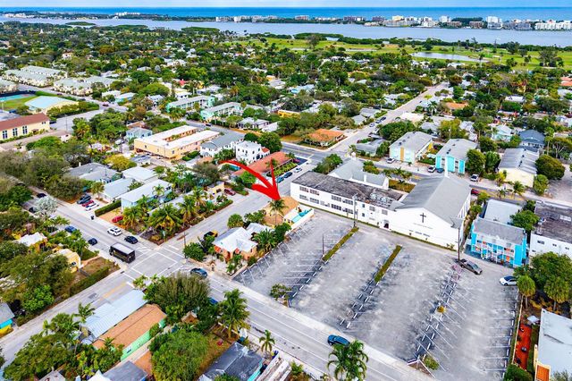 411 3rd Avenue N, Lake Worth Beach, FL 33460