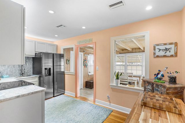 411 3rd Avenue N, Lake Worth Beach, FL 33460