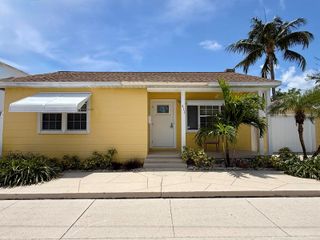 411 3rd Avenue N, Lake Worth Beach, FL 33460