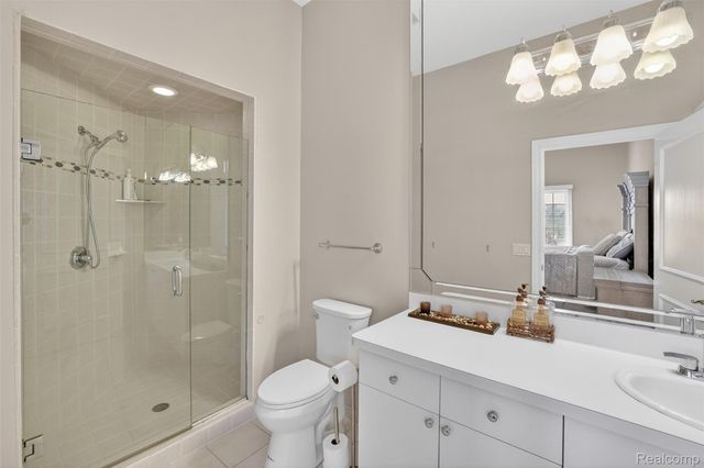 6620 Minnow Pond Drive, West Bloomfield Charter Township, MI 48322