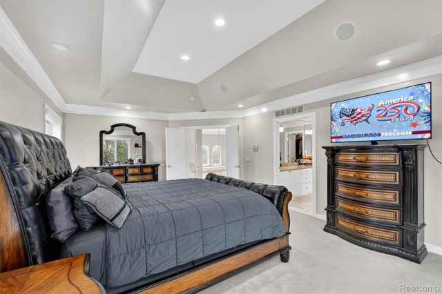 6620 Minnow Pond Drive, West Bloomfield Charter Township, MI 48322