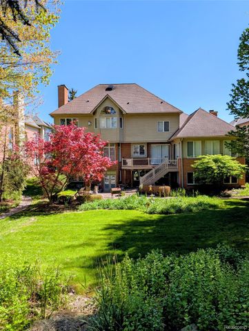 6620 Minnow Pond Drive, West Bloomfield Charter Township, MI 48322