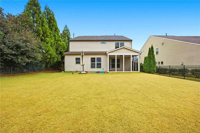 2002 Blossom Hill Drive, Roswell, GA 30076