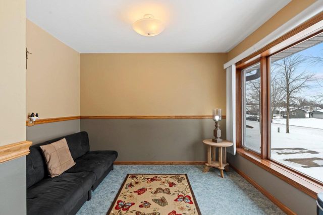 129 W WALLRICH ROAD, Cecil, WI 54111