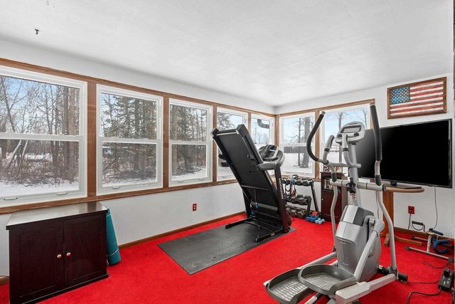 129 W WALLRICH ROAD, Cecil, WI 54111