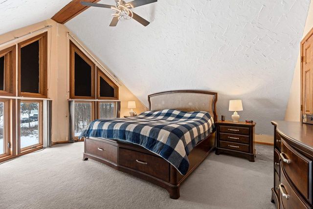 129 W WALLRICH ROAD, Cecil, WI 54111