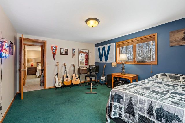 129 W WALLRICH ROAD, Cecil, WI 54111