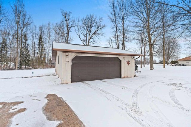 129 W WALLRICH ROAD, Cecil, WI 54111